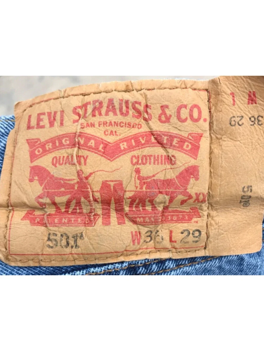 Vintage Levi's 501 Medium Wash Denim Blue Jeans Men's 36X29 Cotton Pants